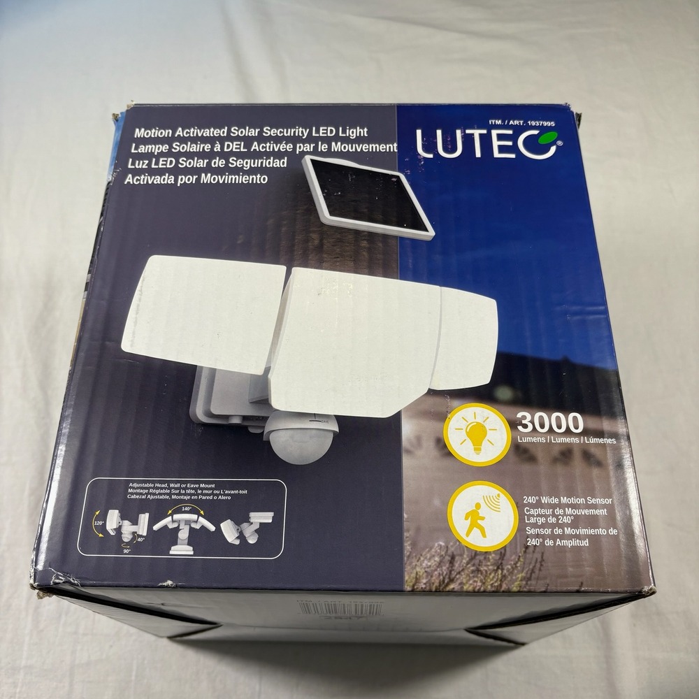 LUTEC Motion Activated Solar Security LED Light NEW